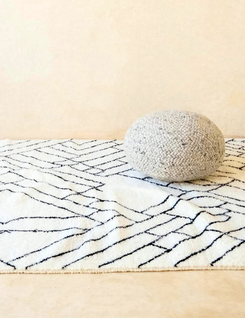 Tapis berbère marocain abstrait pure laine - tapis sur mesure