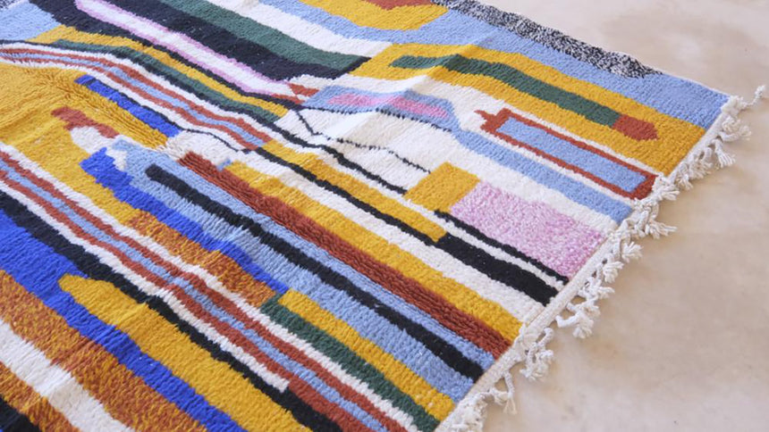 Tapis berbere marocain abstrait coloré 219 x 282 cm - AFKliving