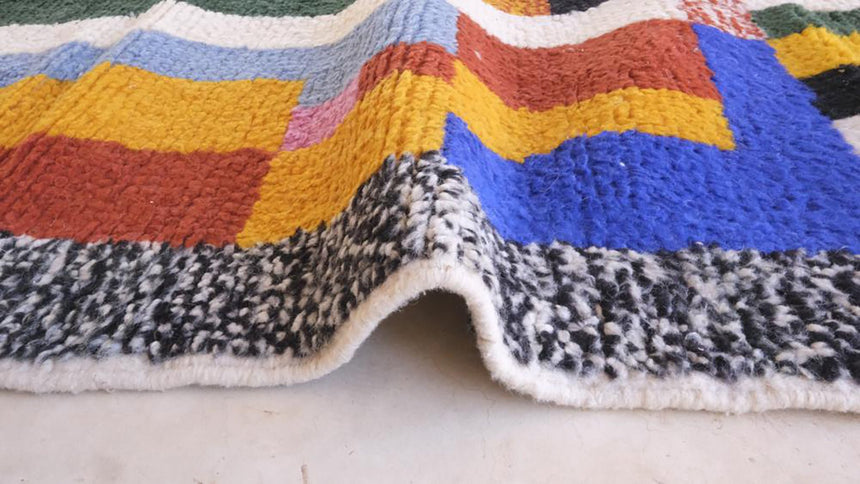 Tapis berbere marocain abstrait coloré 219 x 282 cm - AFKliving