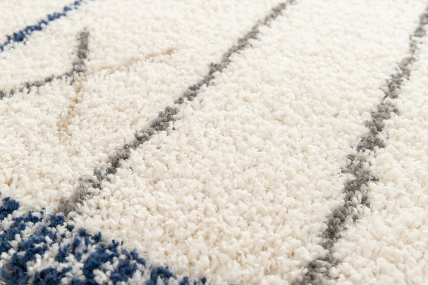 Tapis doux et design style ethnique GLYPH - AFKliving
