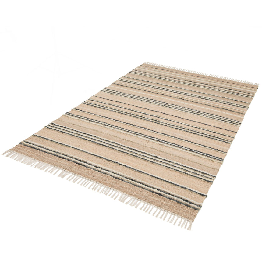 Tapis rayé fait main en matières naturelles RAJ - AFKliving