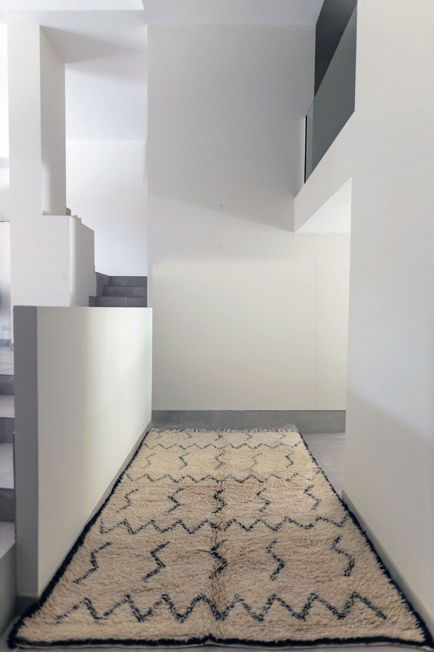 Tapis berbere authentique marocain laine noir blanc Medina - AFKliving