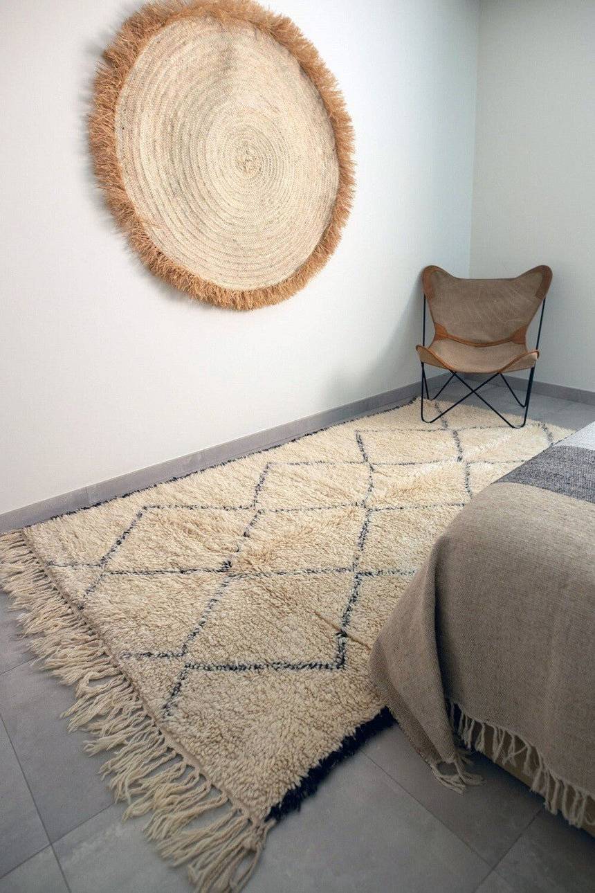 Tapis berbere authentique marocain laine noir blanc Semmarine - AFKliving