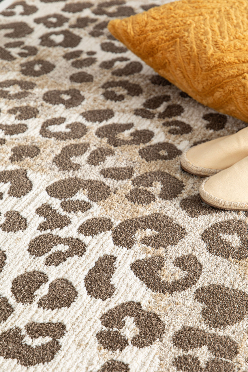 Tapis doux au design léopard KAROO