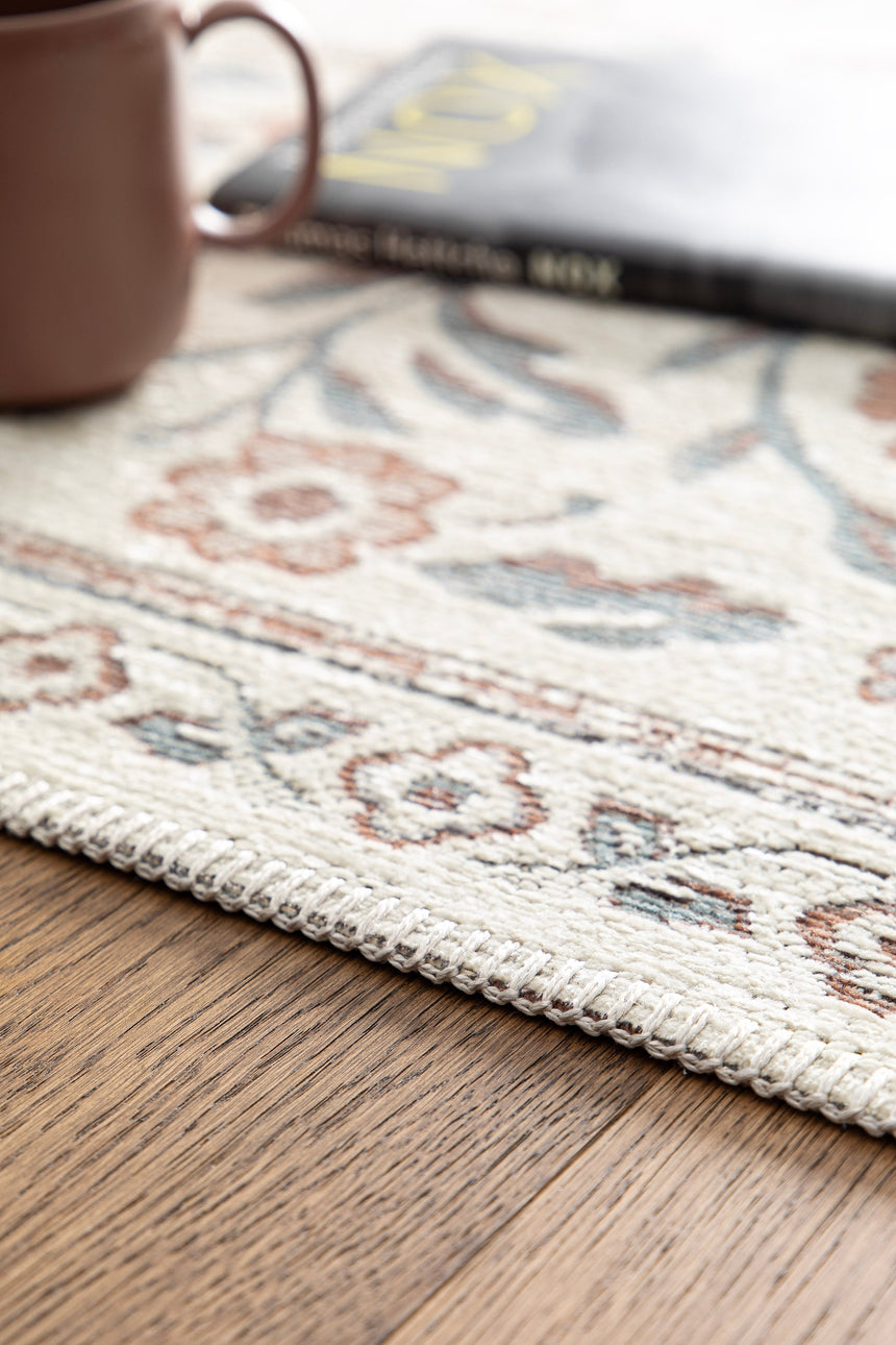 Tapis design en fibres recyclées MONCEAU