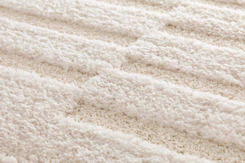 Tapis doux et épais en polyester recyclé effet relief PASSAGE