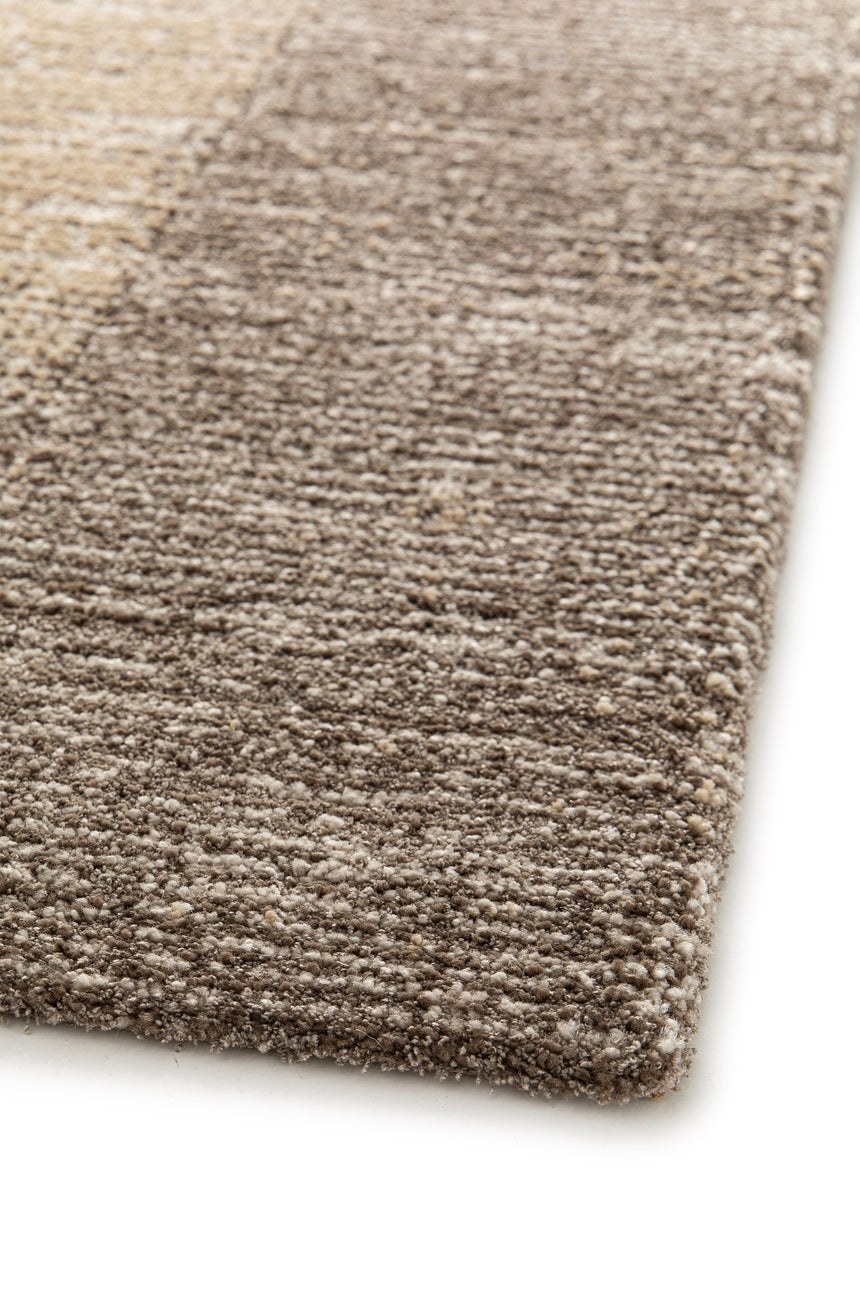 Soft and stylish STAEL rug