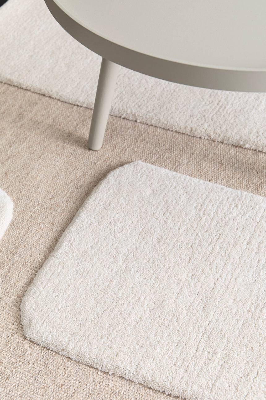 Tapis en laine à relief géométrique USONIA