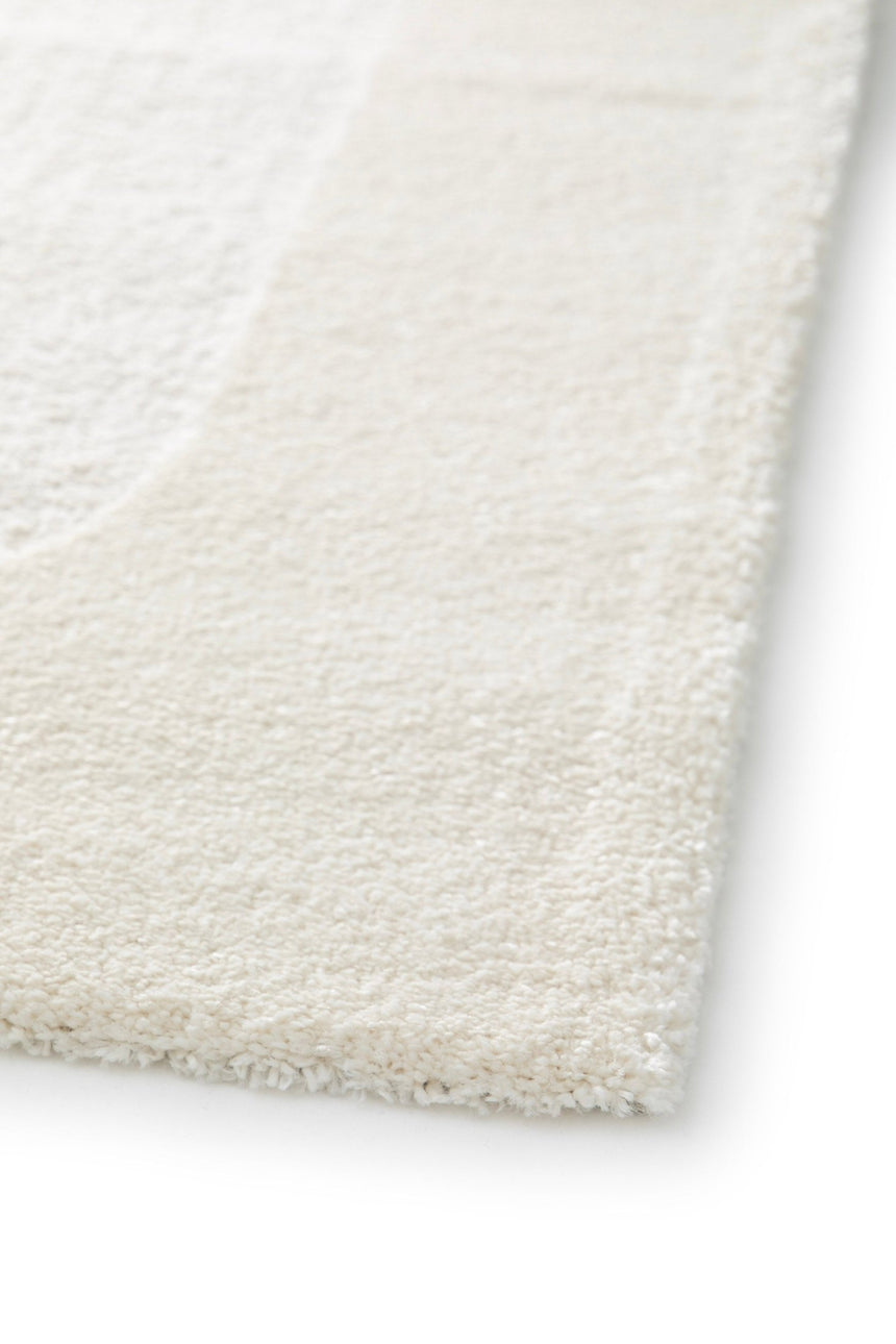 Soft and elegant textured rug VAUBAN