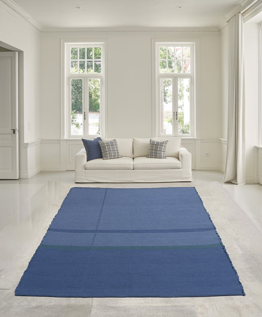 Tapis en fibres recyclées tissé à la main LEONOR