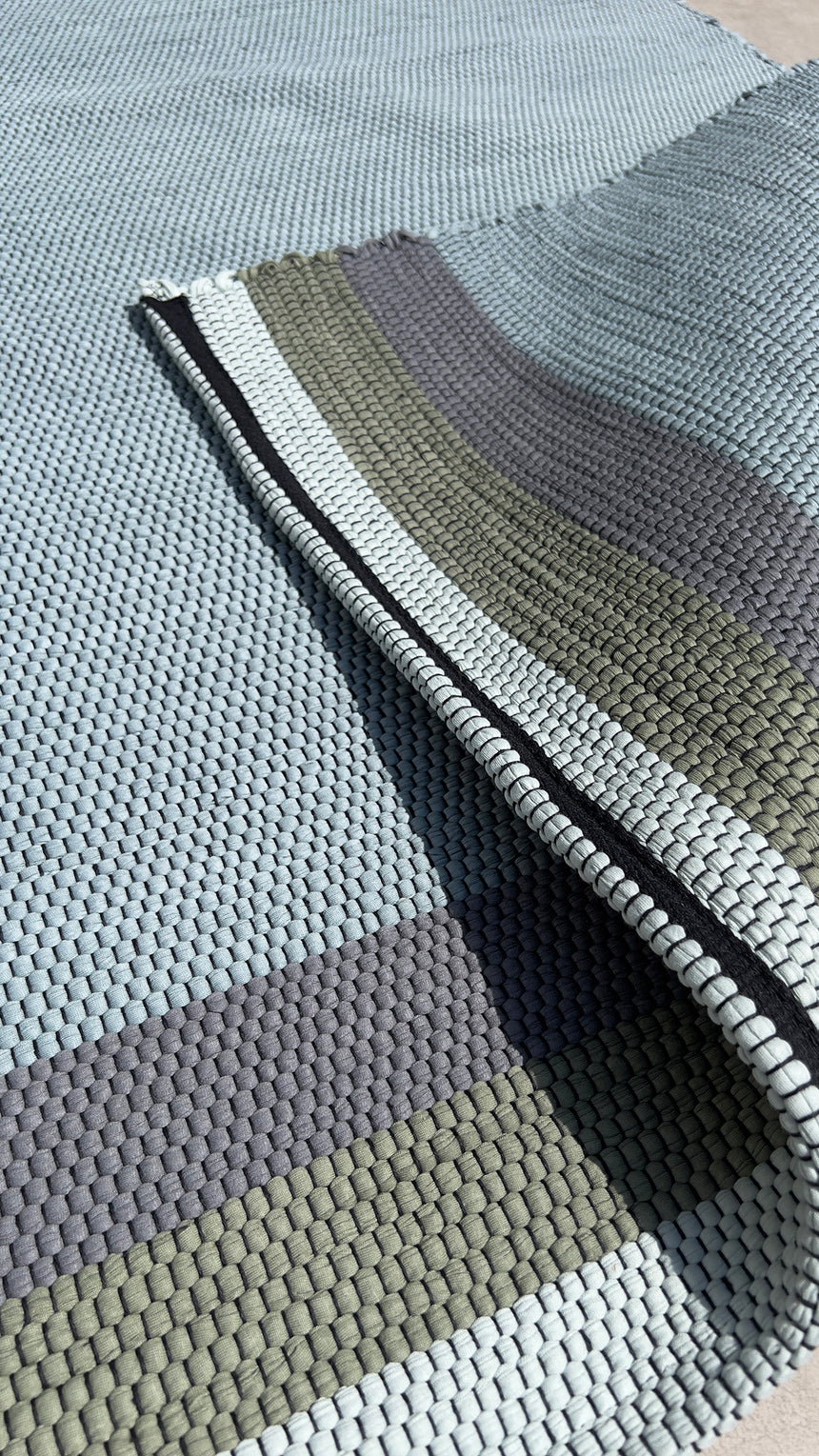 Tapis en coton recyclé tissé à la main FADO
