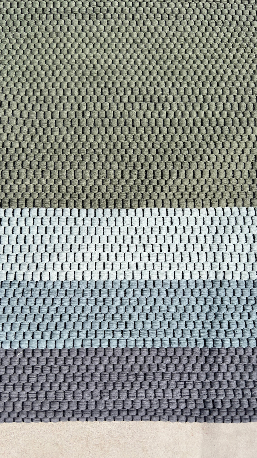 Tapis en coton recyclé tissé à la main FADO