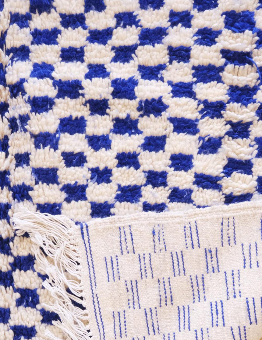 Tapis berbère authentique et graphique à carreaux laine 158 x 327 cm - AFKliving