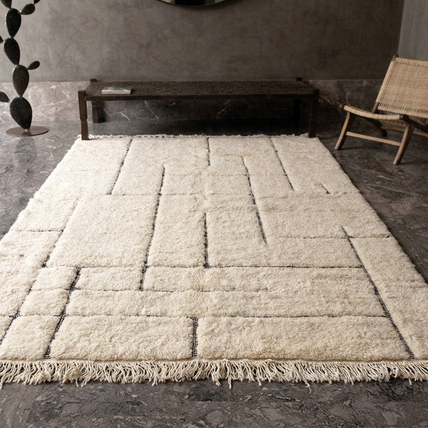 Authentic Berber rug and design in Elbadi wool