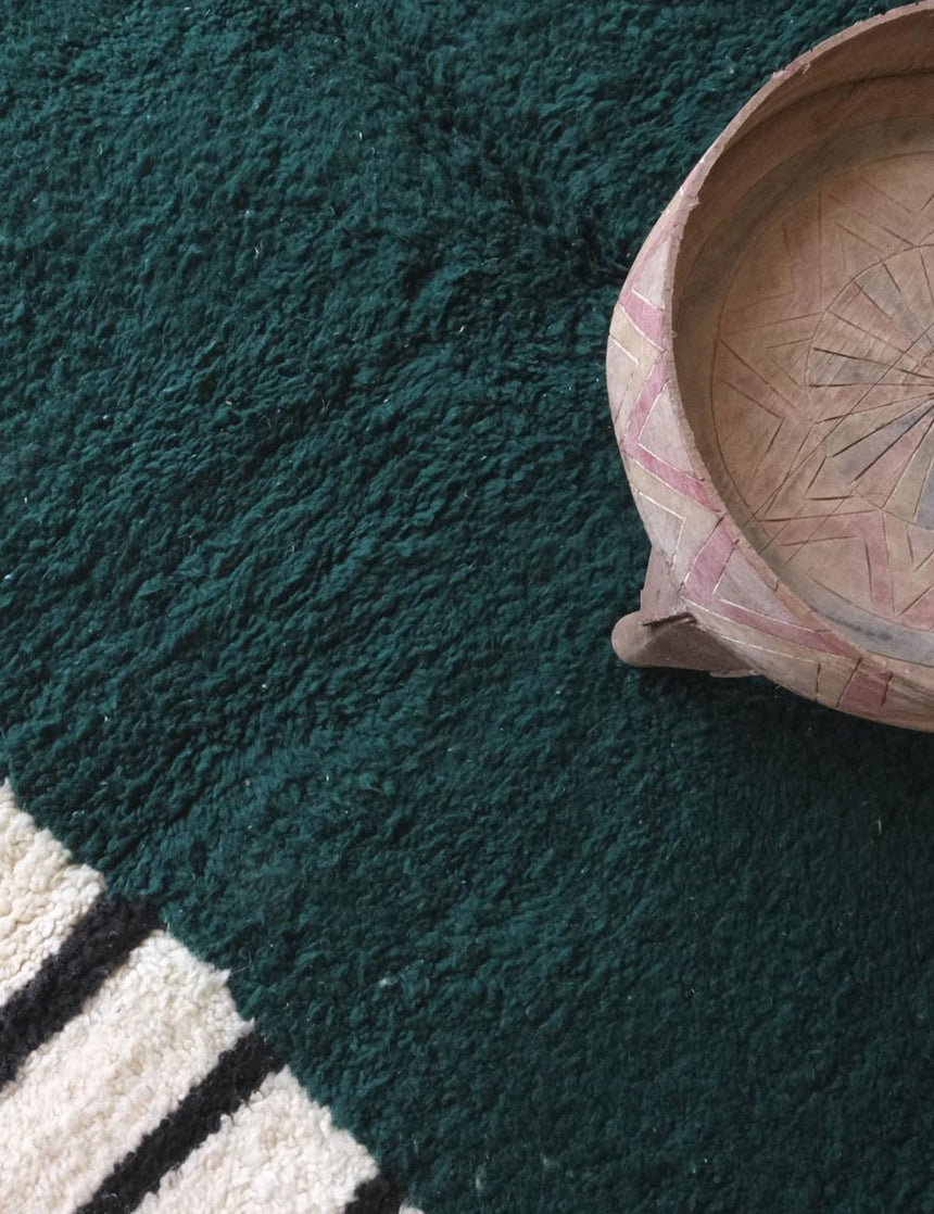 Tapis berbère contemporain aux lignes graphiques en laine 184 x 276 cm - AFKliving