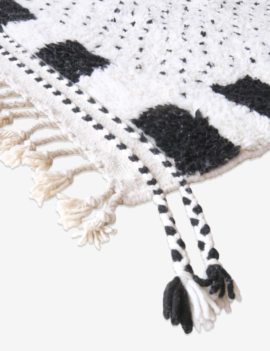 Tapis berbère contemporain aux lignes graphiques en laine 218 x 322 cm - AFKliving