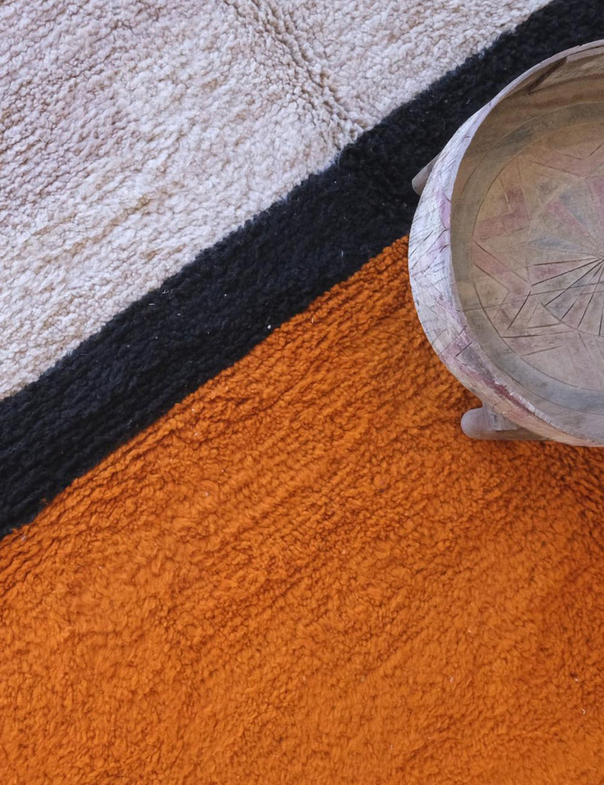 Tapis berbère contemporain aux lignes graphiques en laine 220 x 269 cm - AFKliving