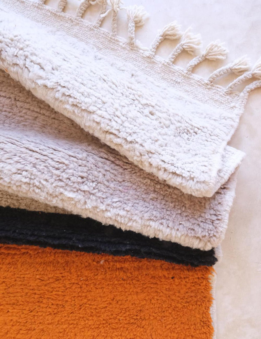 Tapis berbère contemporain aux lignes graphiques en laine 220 x 269 cm - AFKliving