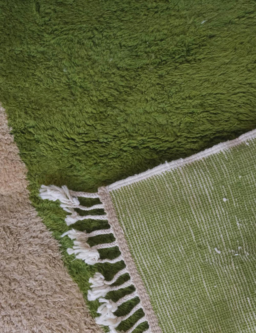 Tapis berbère contemporain aux lignes graphiques en laine 250 x 342 cm - AFKliving