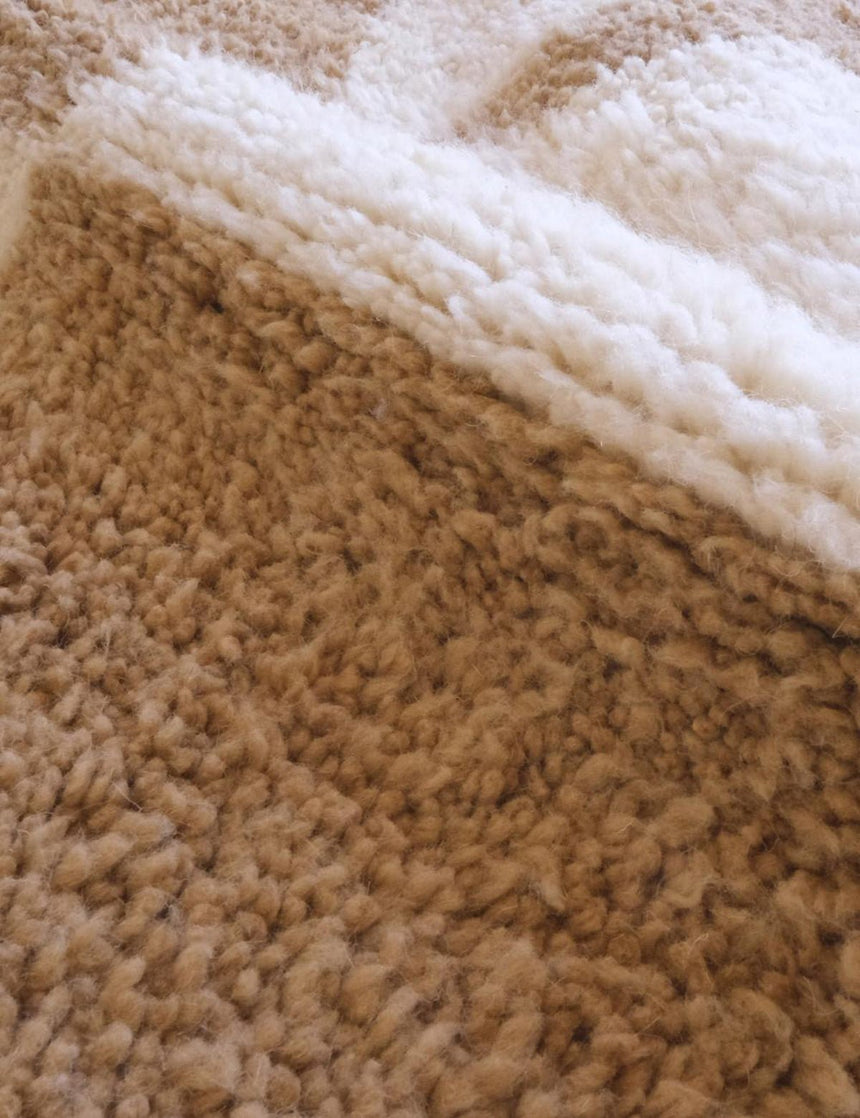 Tapis berbère élégant aux motifs géométriques en laine 245 x 346 cm - AFKliving