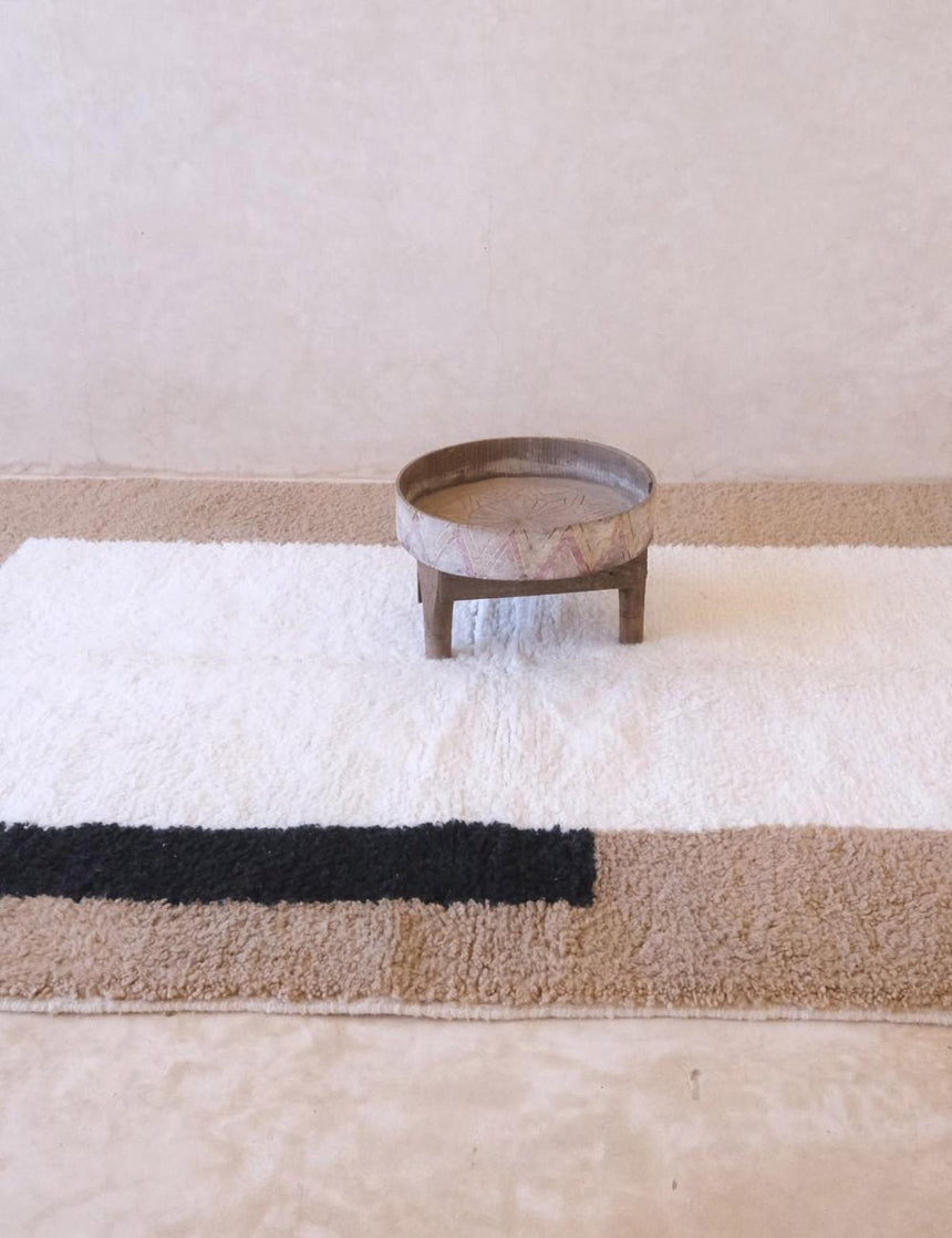 Tapis berbère élégant aux motifs graphiques en laine 164 x 252 cm - AFKliving