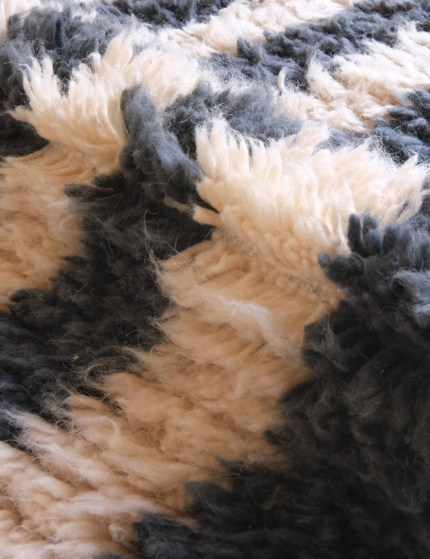 Tapis berbère élégant aux motifs graphiques laine 195 x 280 cm - AFKliving