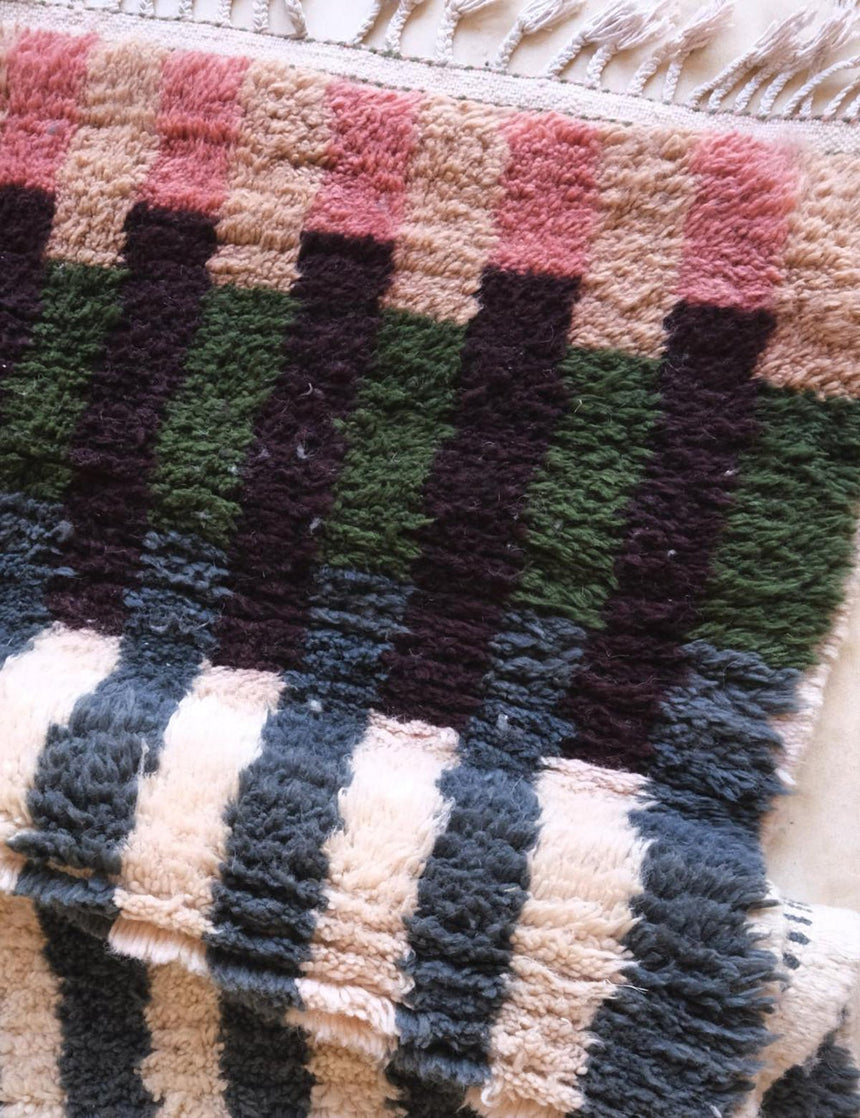 Tapis berbère élégant aux motifs graphiques laine 195 x 280 cm - AFKliving