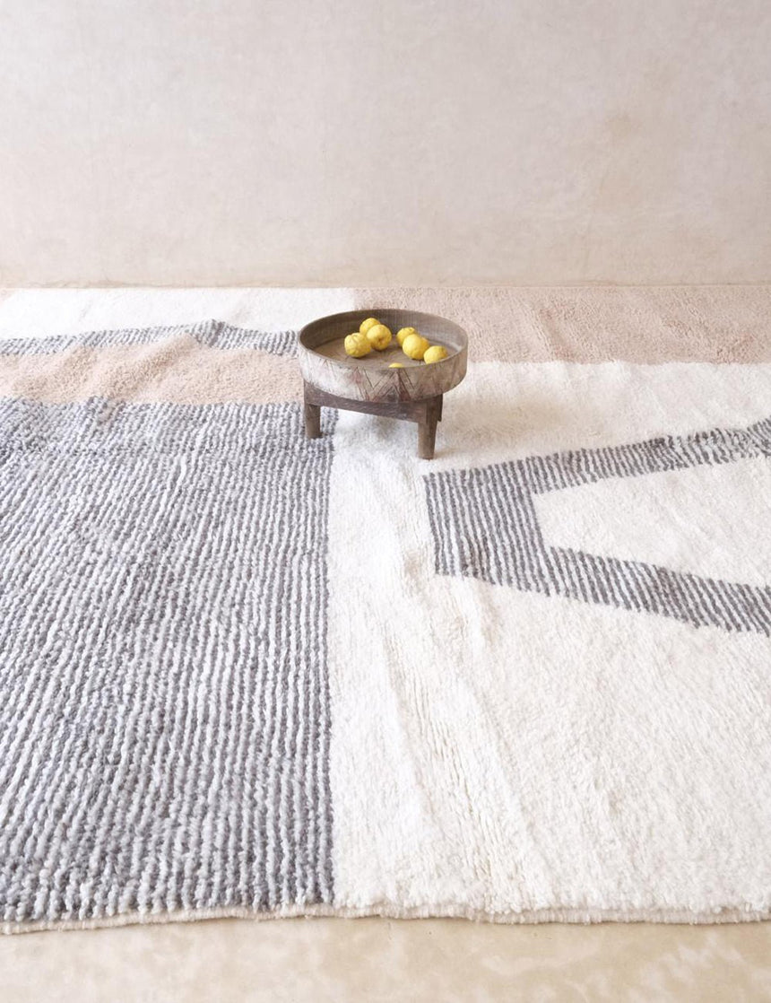 Tapis berbère élégant aux motifs graphiques laine 255 x 343 cm - AFKliving