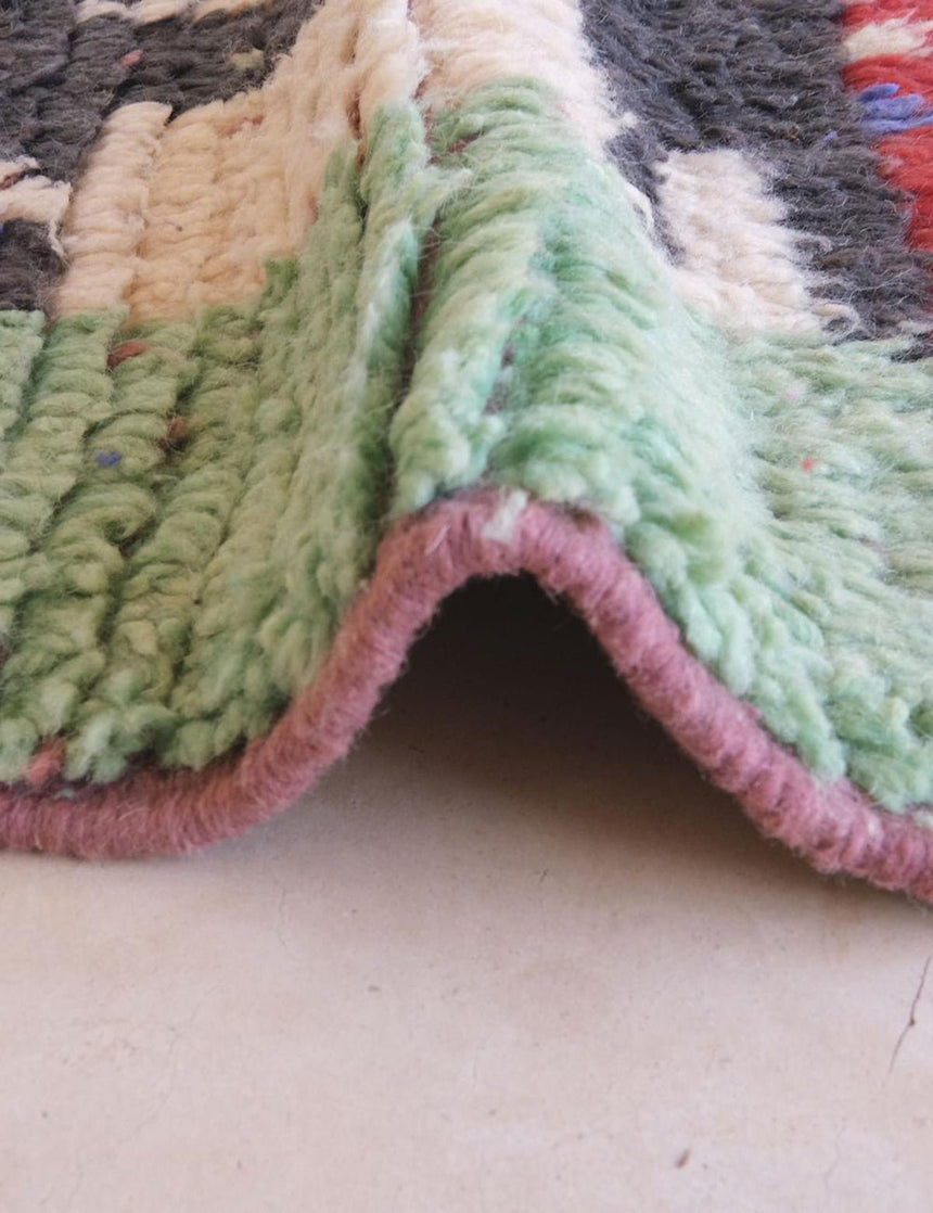 Tapis berbère en laine Boujad coloré 167 x 278 cm - AFKliving