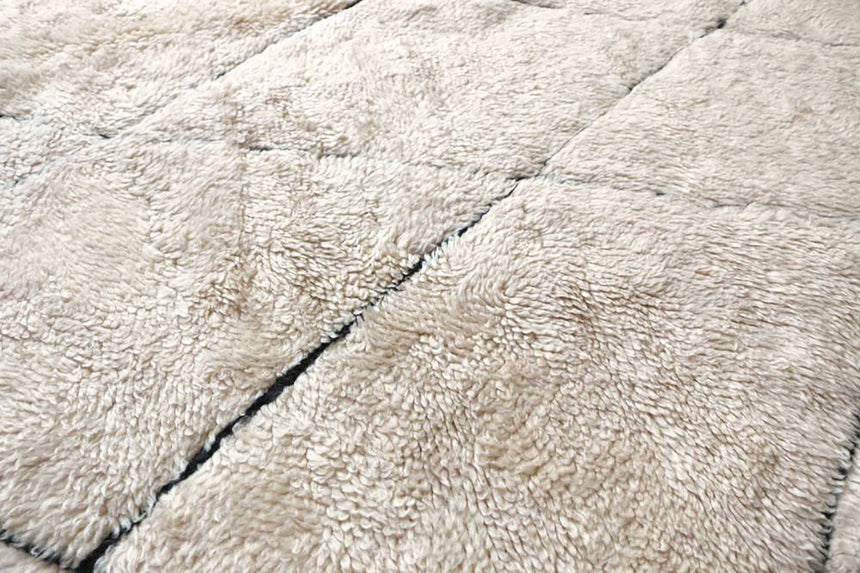 Tapis Berbere en laine de M'Rirt beige 196 x 310 cm - AFKliving