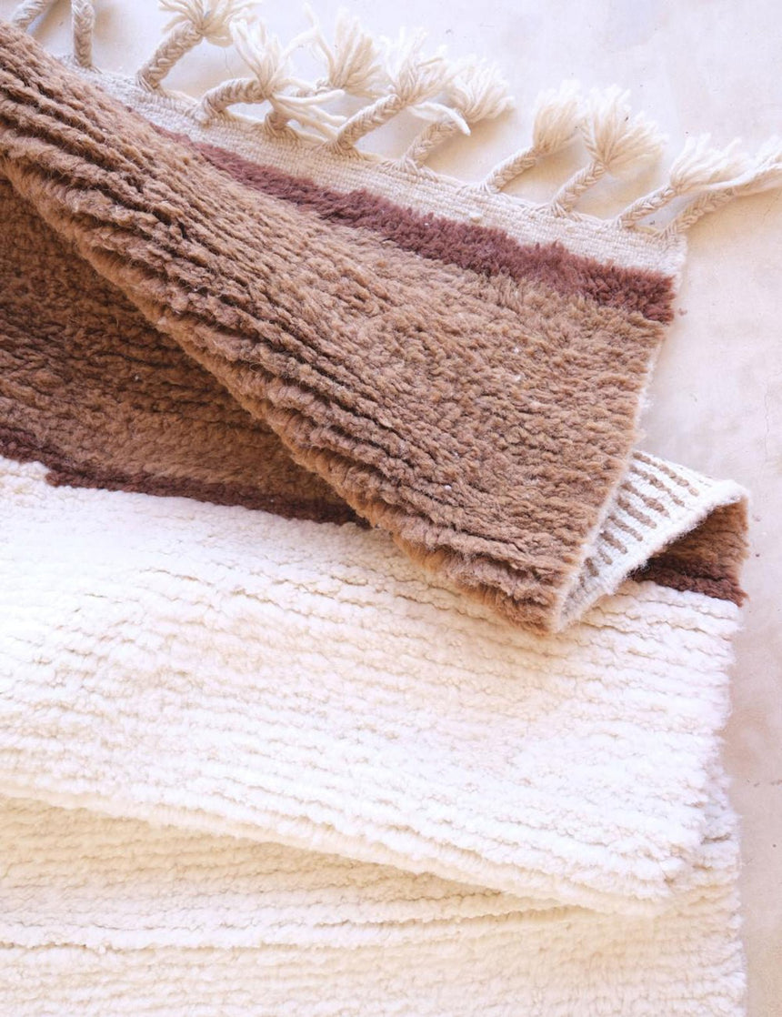 Tapis berbère épuré pour intérieur moderne en laine 215 x 275 cm - AFKliving