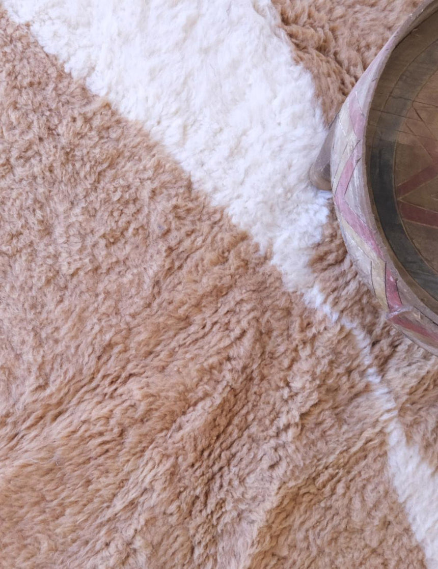 Tapis berbère ethnique chic au design épuré en laine 165 x 267 cm - AFKliving