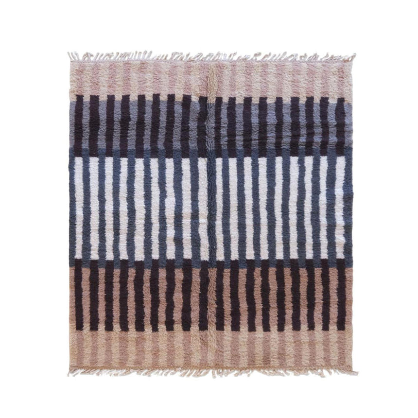 Tapis berbère graphique et raffiné noué main en laine 253 x 300 cm - AFKliving