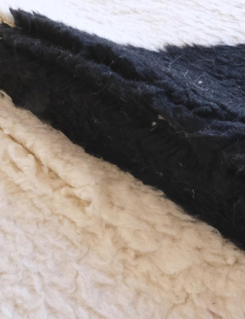 Tapis berbère graphique pour intérieur contemporain en laine 184 x 234 cm - AFKliving