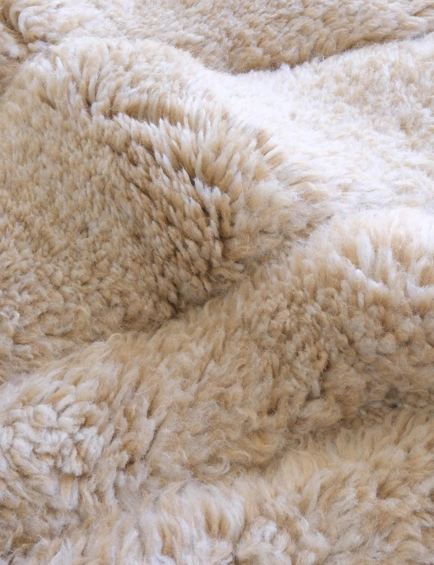 Tapis berbère luxueux épaisseur et élégance 203 x 323 cm - AFKliving