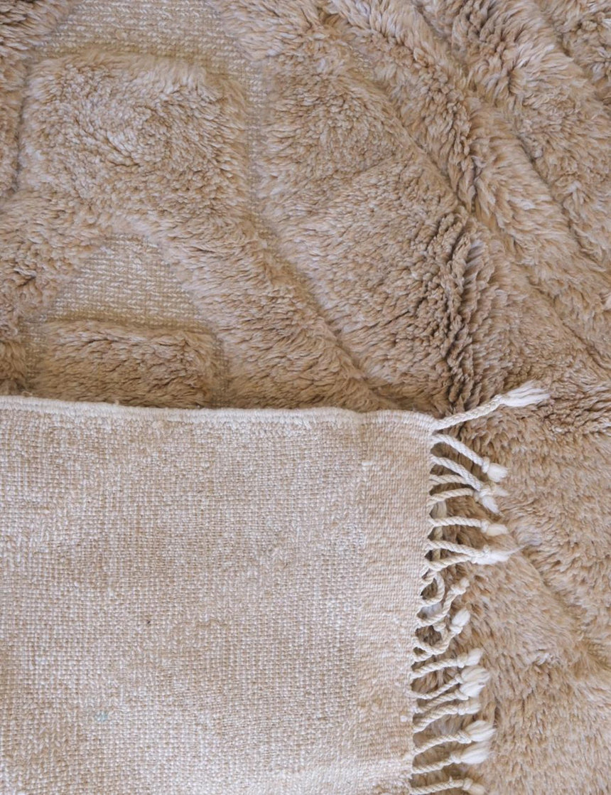 Tapis berbère luxueux épaisseur et élégance 203 x 323 cm - AFKliving