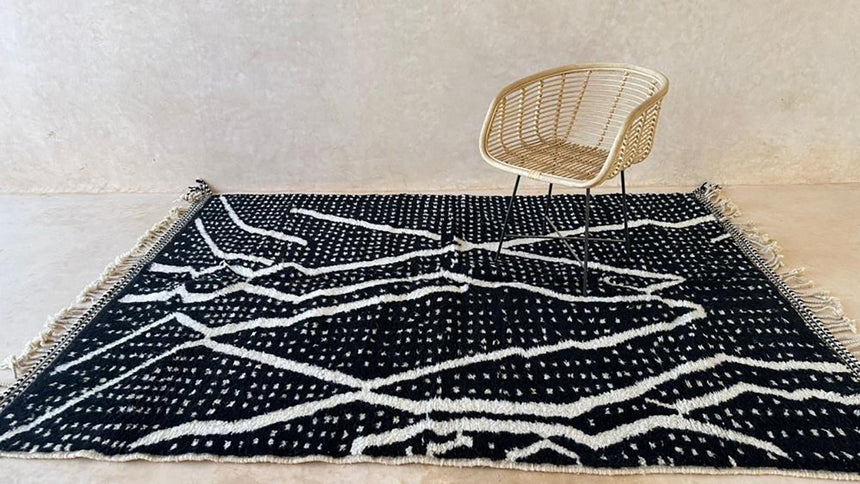 Tapis berbere marocain noir et blanc 191 x 270 cm - AFKliving