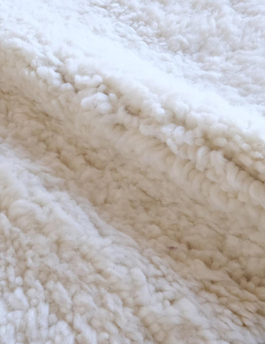 Tapis berbère sobre et chaleureux noué main en laine 250 x 339 cm - AFKliving