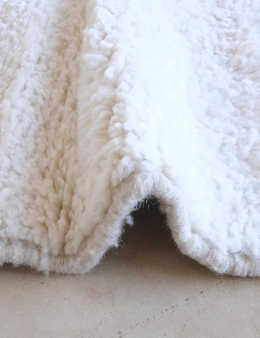 Tapis berbère sobre et chaleureux noué main en laine 250 x 339 cm - AFKliving