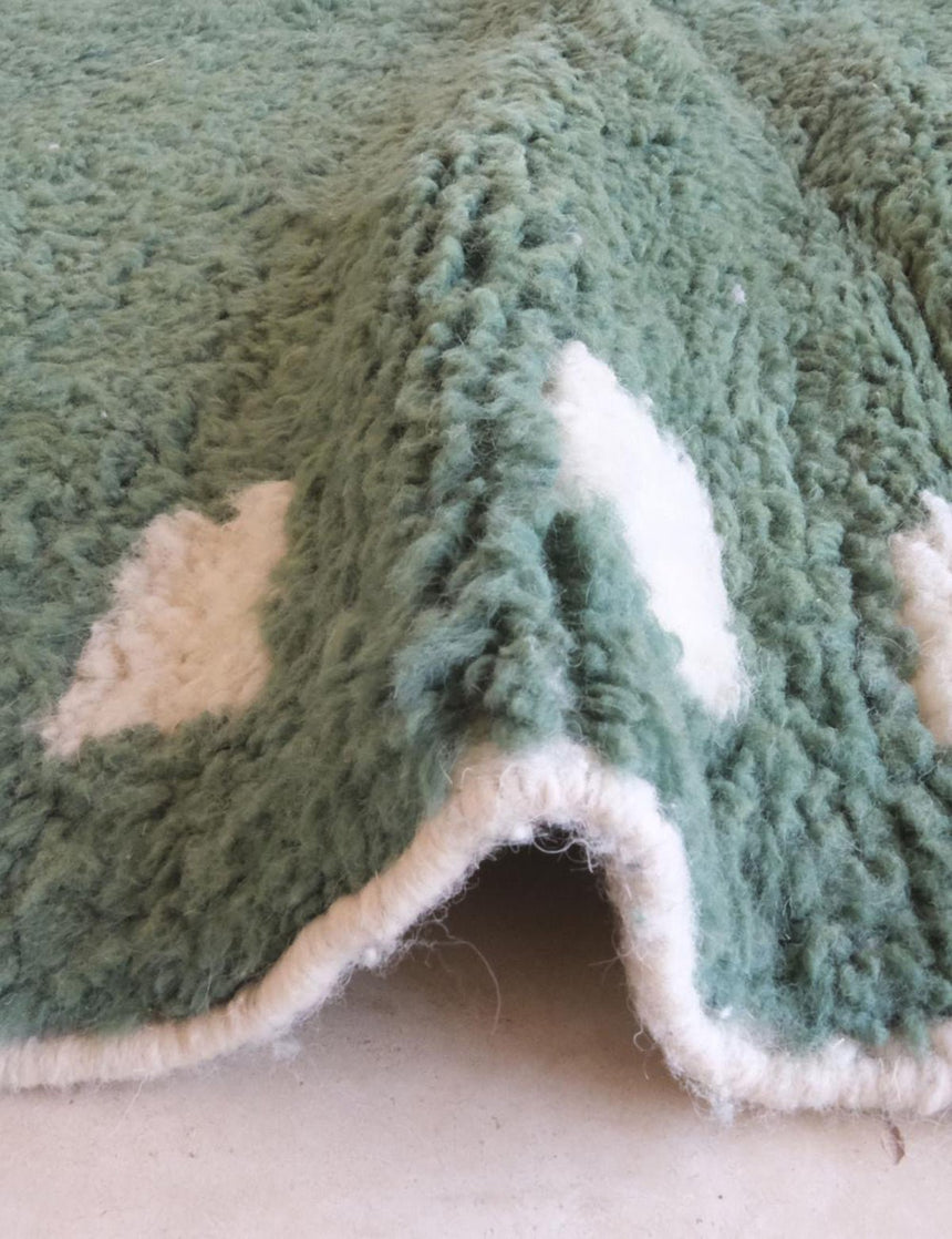 Tapis berbère sobre et raffiné fait main en laine 154 x 240 cm - AFKliving