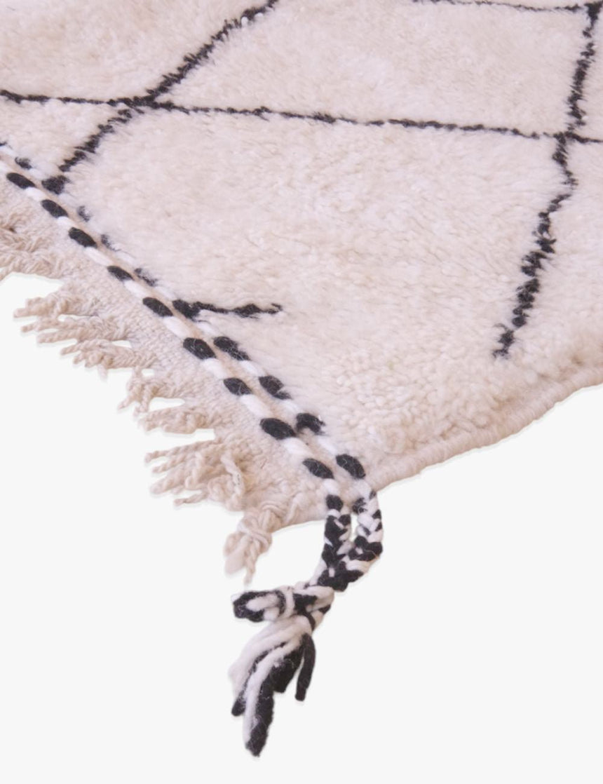 Tapis berbère tissé artisanalement au Maroc en laine 133 x 181 cm - AFKliving