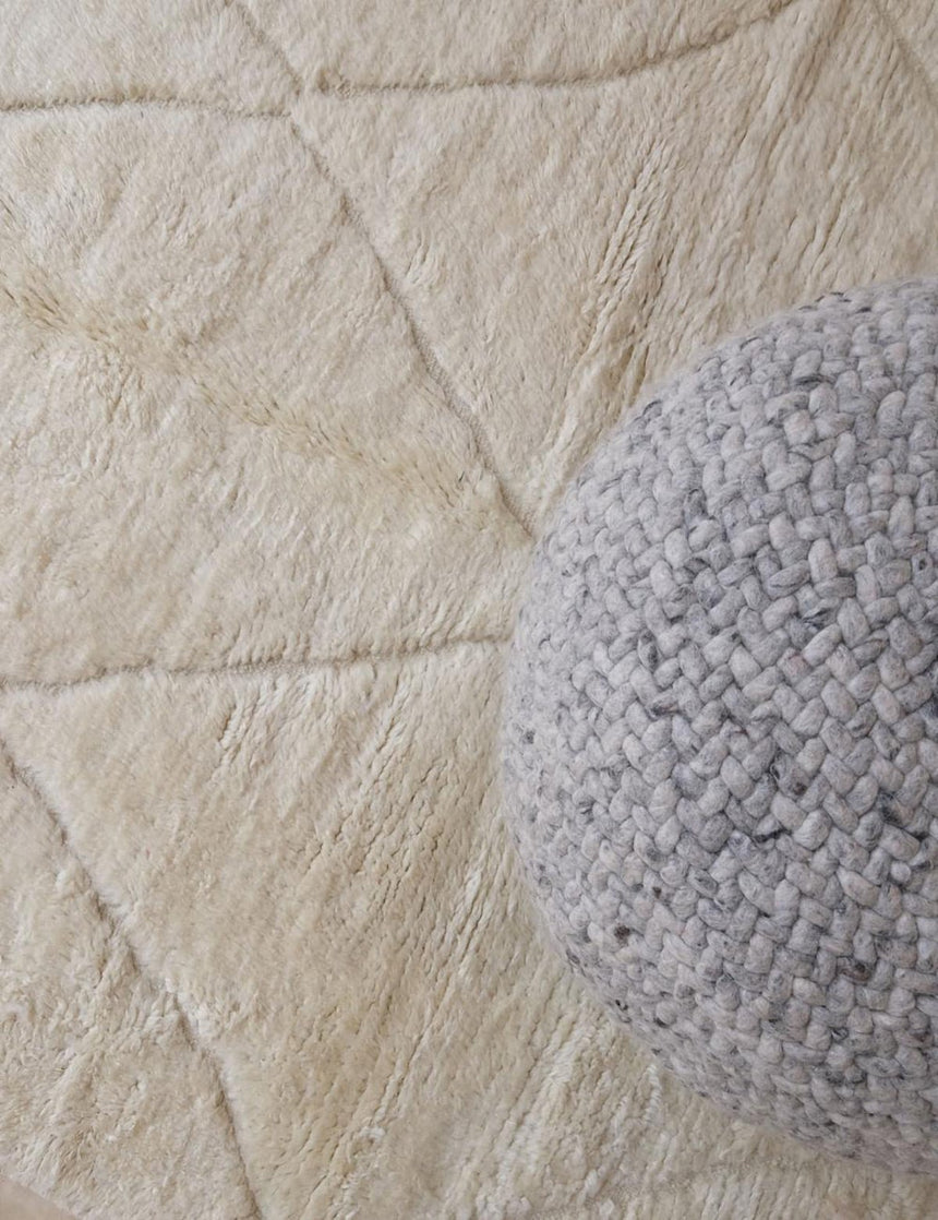 Tapis berbère tissé artisanalement au Maroc en laine 165 x 238 cm - AFKliving