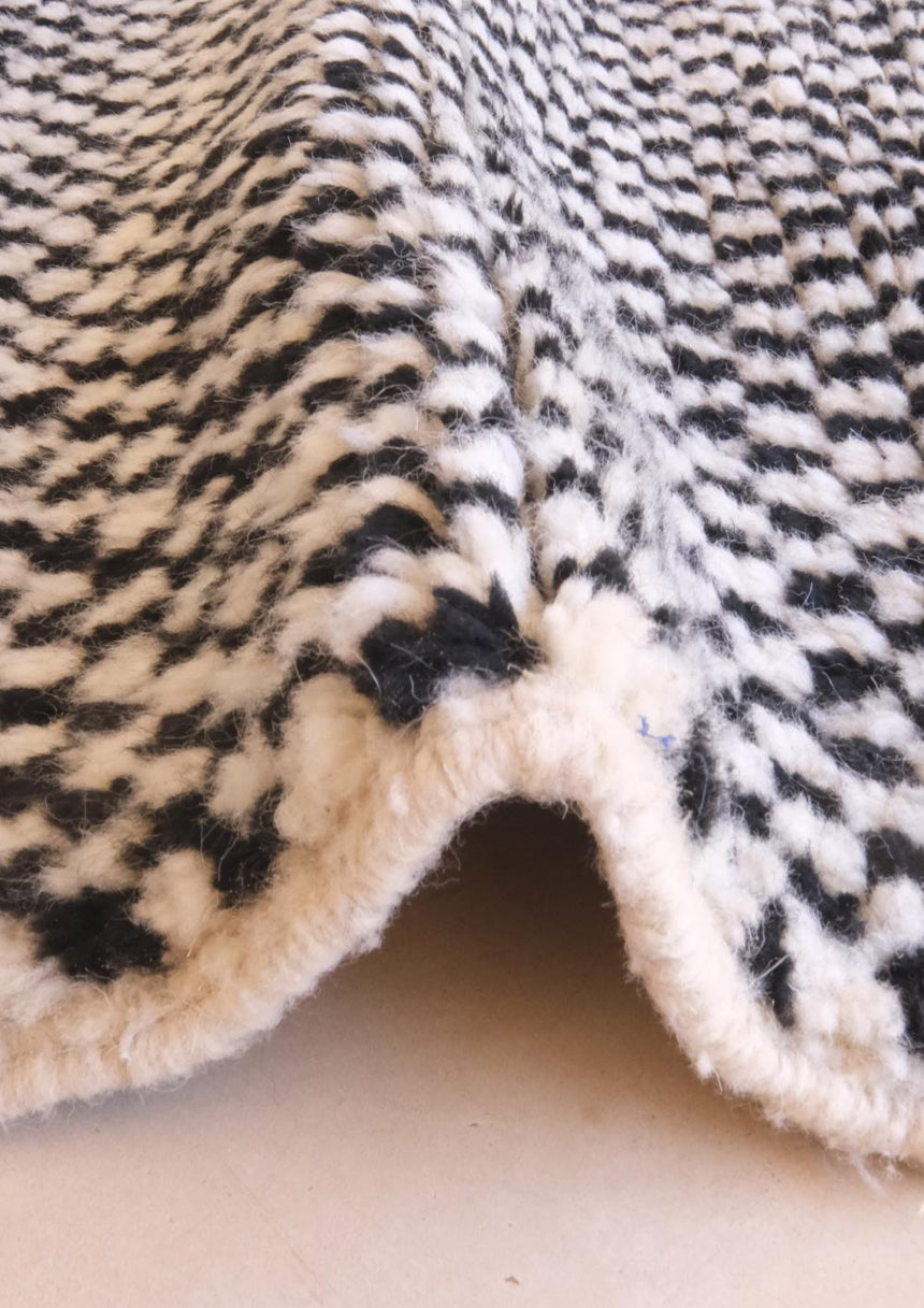 Tapis de couloir berbère contemporain à carreaux laine 95 x 210 cm - AFKliving