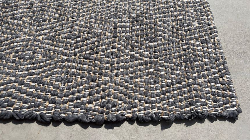 Tapis en fibres recyclées tissé à la main PESSOA - AFKliving