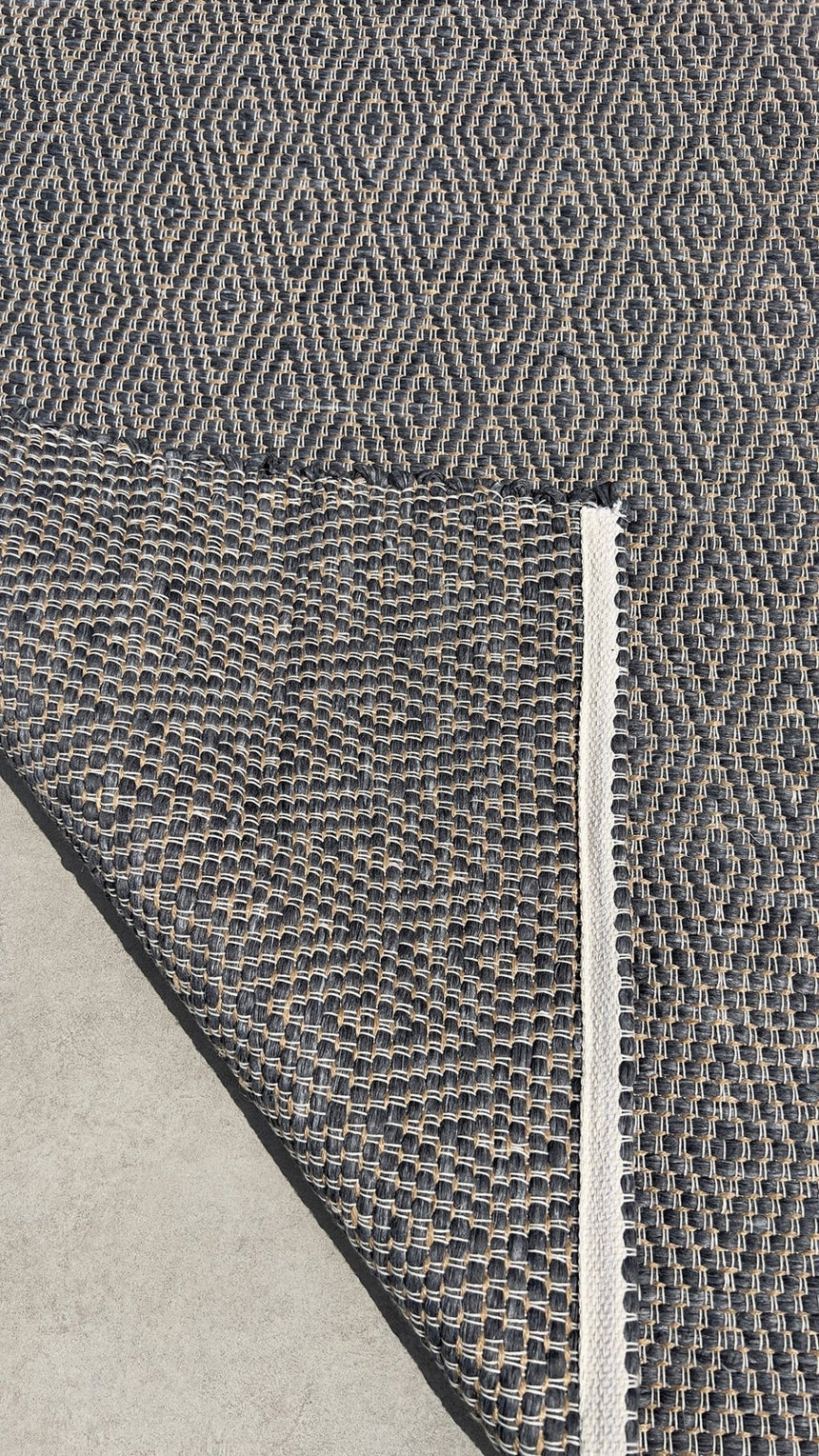 Tapis en fibres recyclées tissé à la main PESSOA - AFKliving