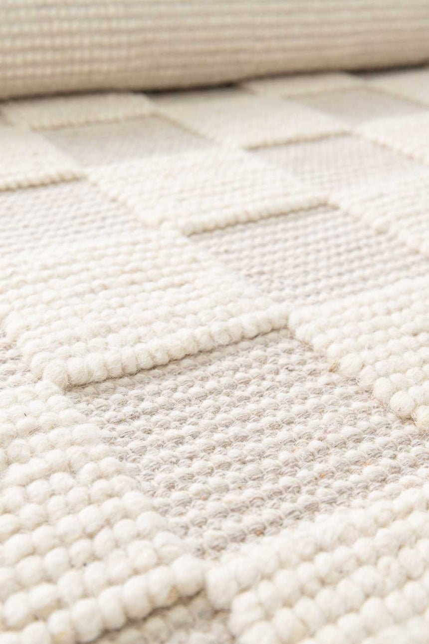 Tapis en laine et coton a carreaux fait main doux GABIN - AFKliving