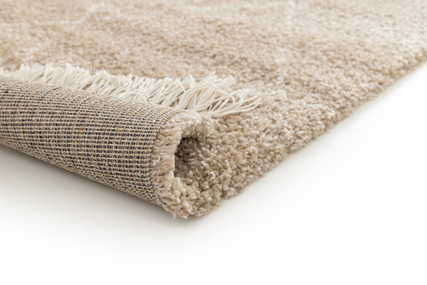 Thick, soft and refined fringed rug NILE - AFKliving