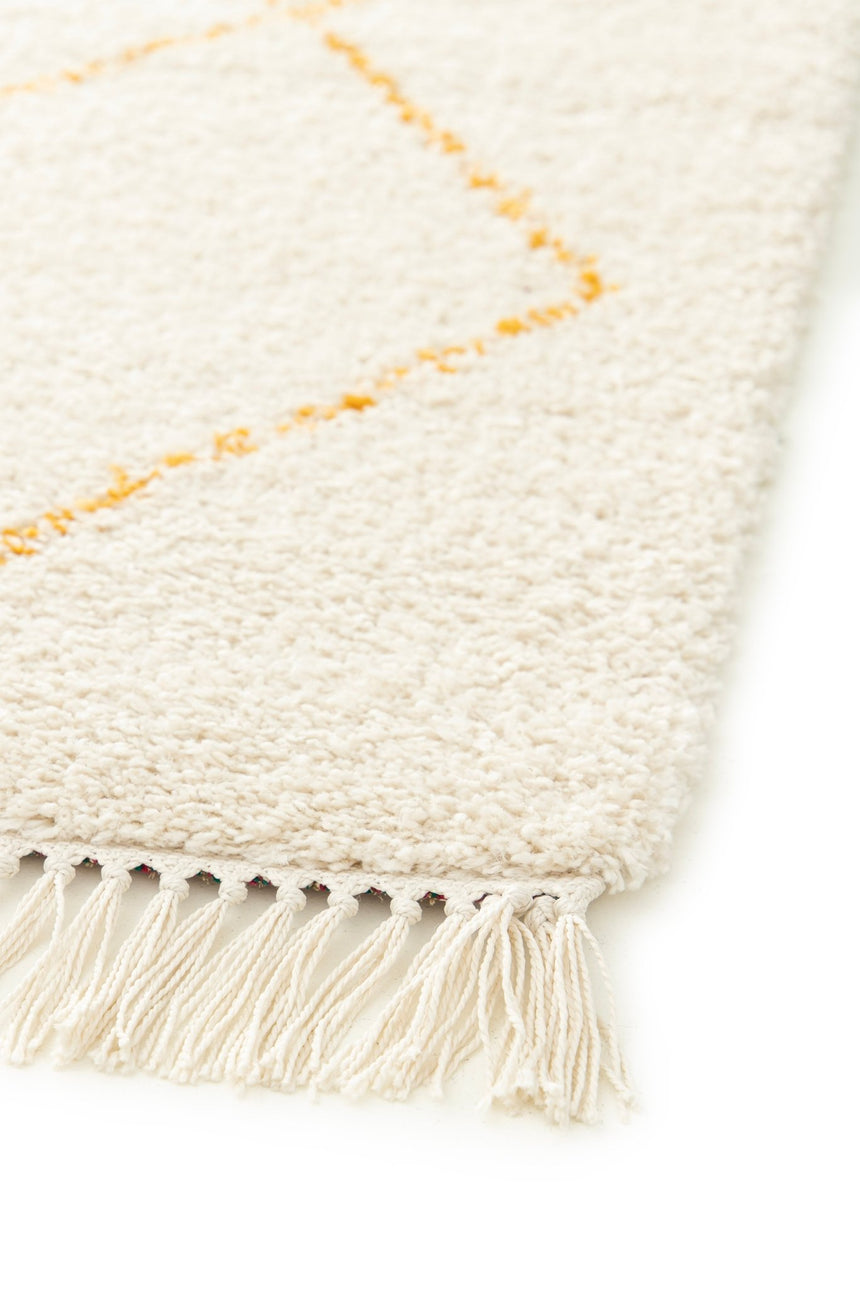 Thick, soft and refined fringed rug NILE - AFKliving