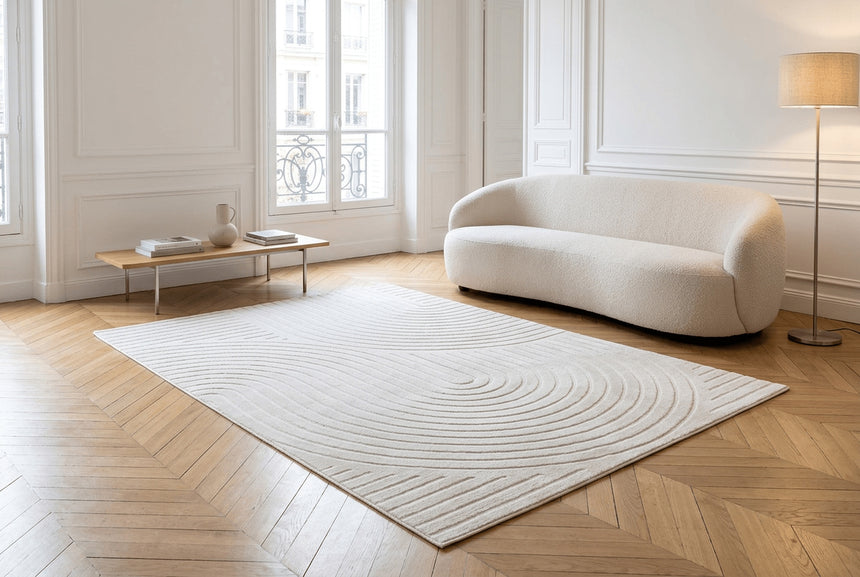 Tapis doux très graphique VOLUTE