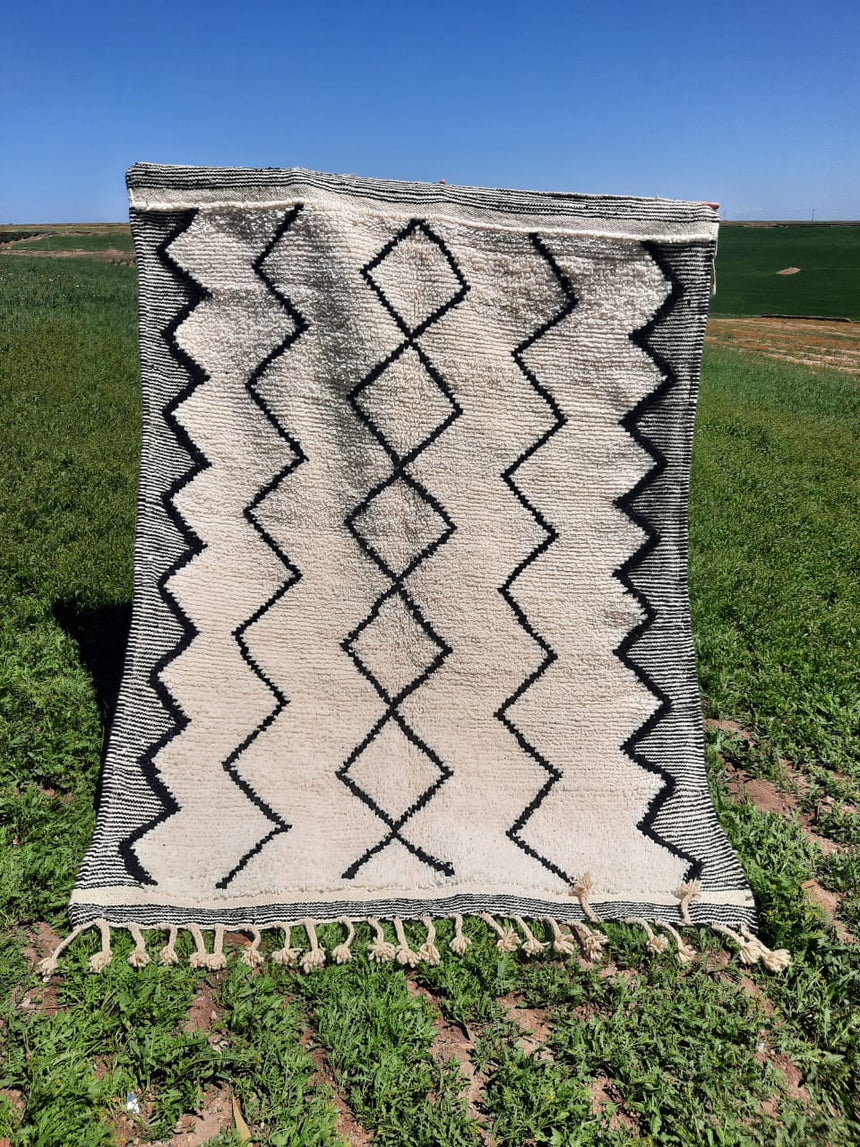Tapis berbere authentique marocain laine noir blanc Riad 200x300 VENDU - AFKliving